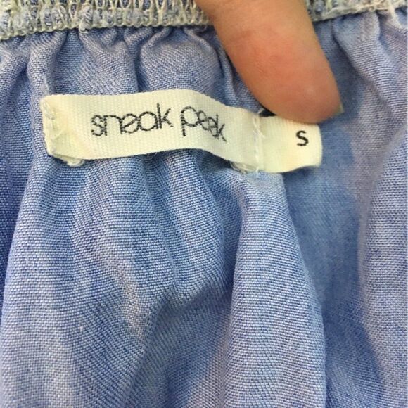 Sneak peek cropped top - Picture 6 of 9